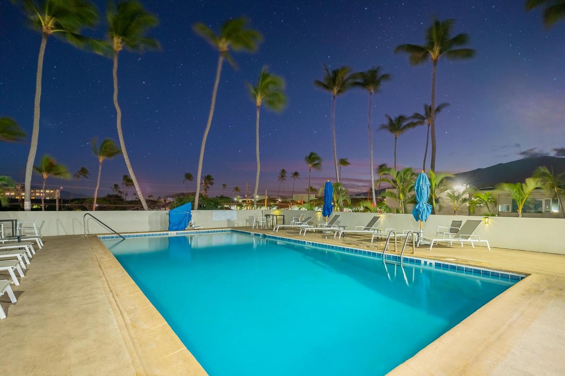 Maui Beach Hotel Kahului Exterior foto